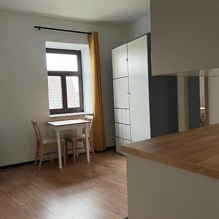 Lägenhet B Zur Ewigen Lampe Dritte Etage Brühl