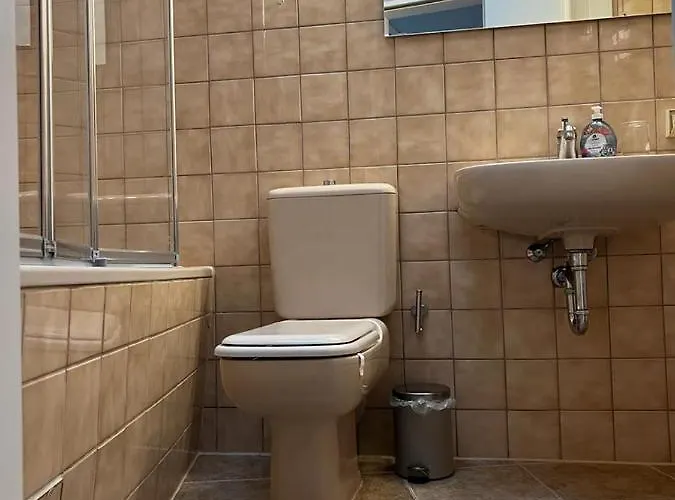 Appartamento B Zur Ewigen Lampe Dritte Etage *